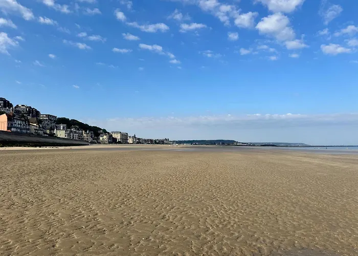 Holiday home Maison Escapade Normandie Deauville 4 (adults Only) Trouville-sur-Mer